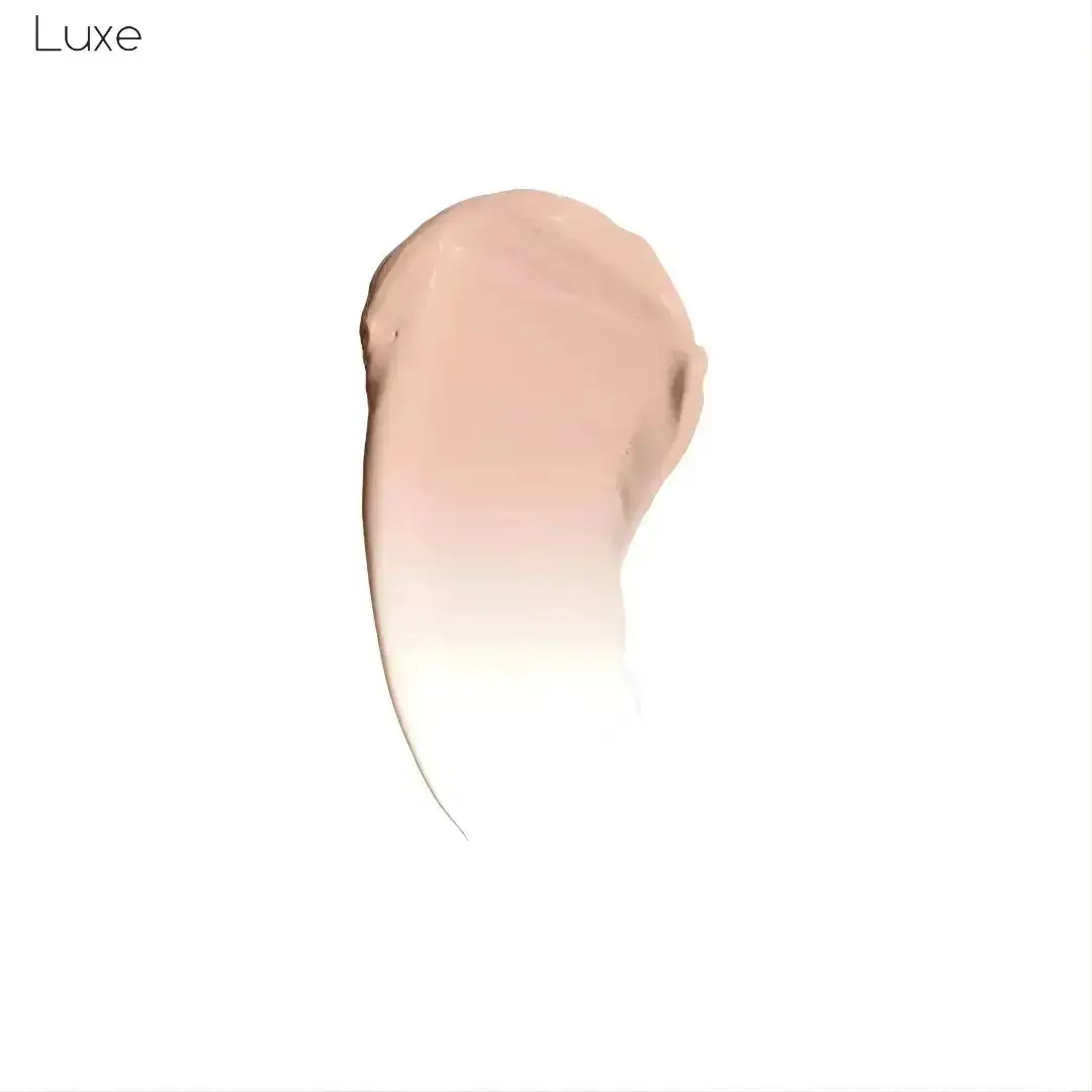 Luxe - Color Changing Foundation - Image 10